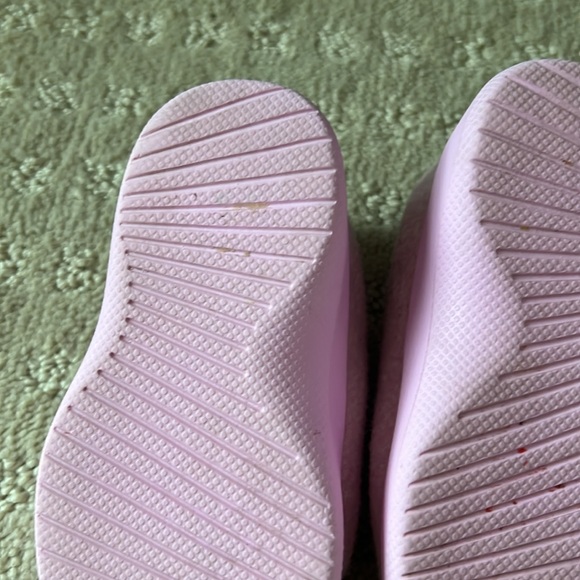 Toddler Size 5 Pink Smallbirds ( Allbirds ) Tennis Shoes - Picture 6 of 7